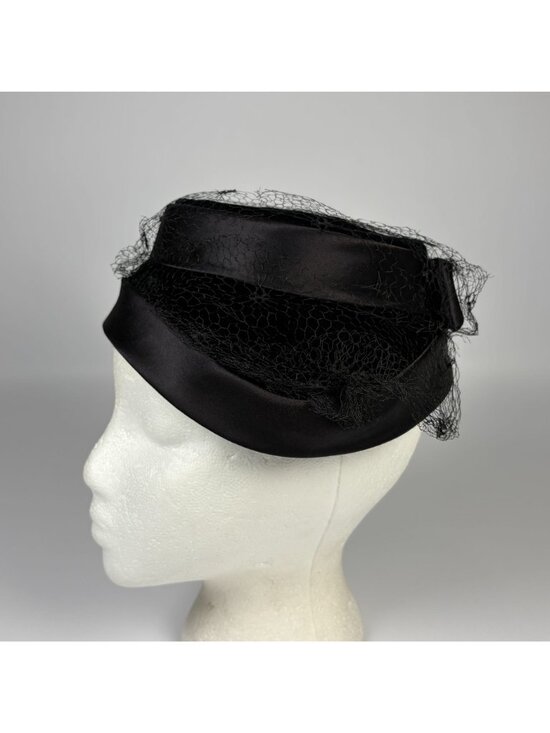 Vintage Ladies Pillbox Hat Black Satin and Velvet main image 6